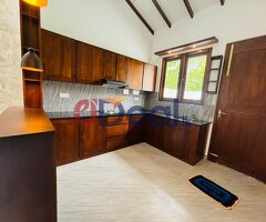 Modern House for sale in Piliyandala