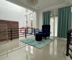 Modern House for sale