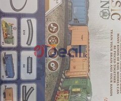 Trains carsb 8004 Classic Trains Set with Realistic Sound, Light and Smoke Toy for Kids (14 pcs Set)