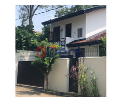 House for sale near university of Jayawaradanapura