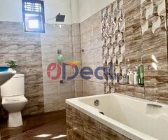 House for sale in Negombo